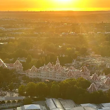 Maison Confort Dans La Nature à Côté De Disneyland Paris Trilbardou